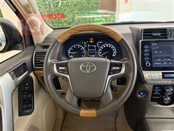 تۆیۆتا لاندكروزر پرادۆ